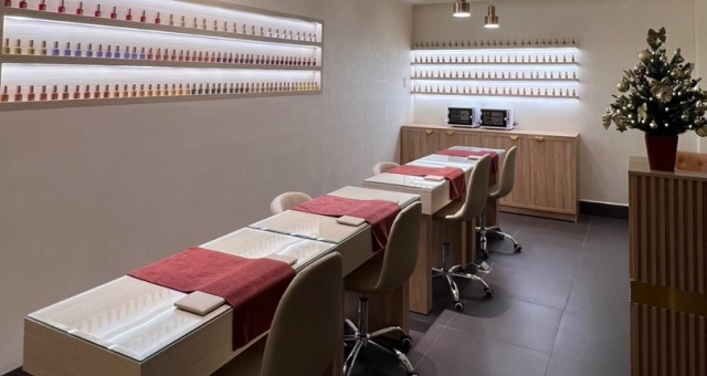 나트랑 엘라운지 스파 호텔 0.5박 올인원 패키지 - 공항 픽업, 마사지, 숙박까지