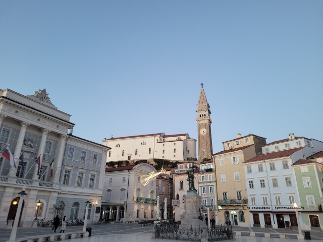 슬로베니아 남부 투어 - 류블랴나 포스토이나, 스코챤, 프레드야마, 피란 투어 (1인 가능)