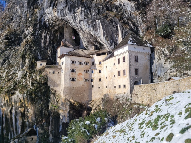 슬로베니아 남부 투어 - 류블랴나 포스토이나, 스코챤, 프레드야마, 피란 투어 (1인 가능)