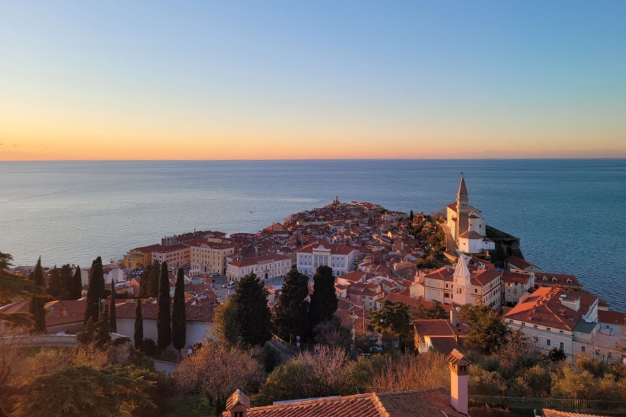 슬로베니아 남부 투어 - 류블랴나 포스토이나, 스코챤, 프레드야마, 피란 투어 (1인 가능)