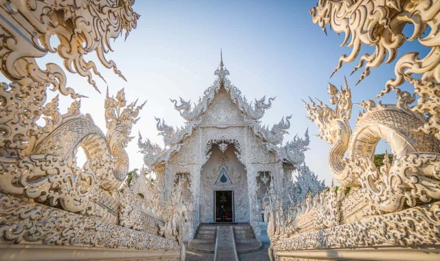 치앙라이 필수 코스 프라이빗 일일 투어 (픽업/드랍, 입장권 포함)