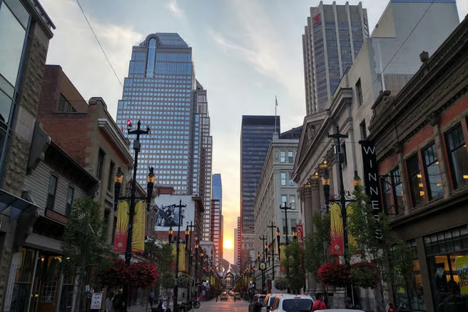 Calgary Downtown 2-Hour Walking Tour