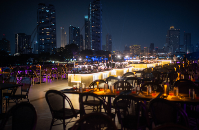 방콕 럭셔리 5성급 차오프라야 디너 크루즈