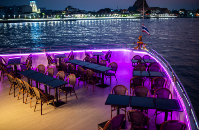 방콕 럭셔리 5성급 차오프라야 디너 크루즈