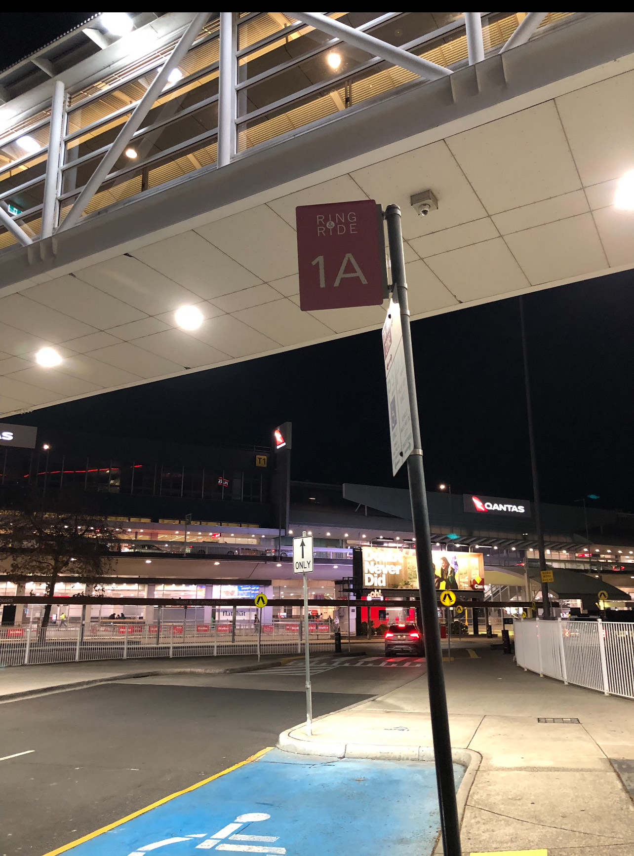 멜버른 공항 픽업 & 샌딩 서비스