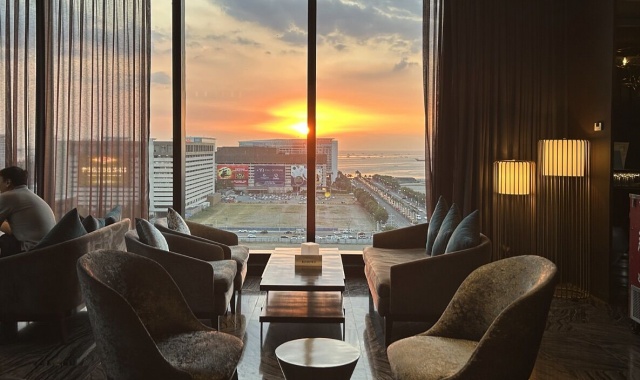 마닐라 세다 마닐라베이 호텔 로맨틱 와인 & 치즈 플래터 세트