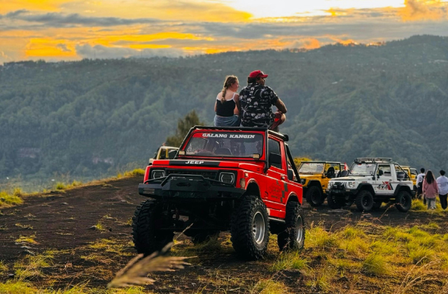 Bali: Mount Batur Sunrise Jeep Tour (Private Tour)