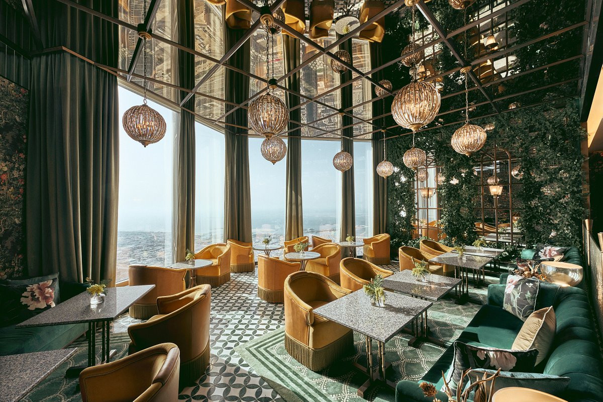 Dubai At. mosphere Burj Khalifa Premium Lunch