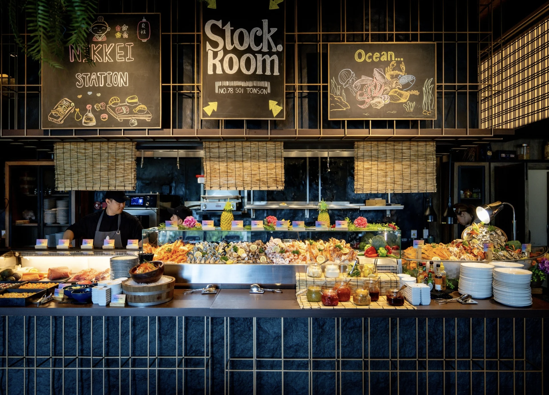 킴튼 말라이 방콕 호텔 스톡 룸 뷔페