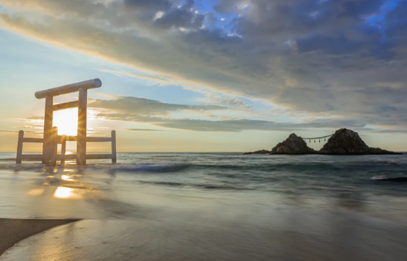 YokaBus Nanzoin Bronze Buddha and Itoshima Totoro Forest & Sakurai Futamigaura