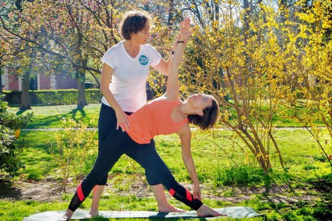Flow Yoga Class in Madrid's Retiro Park