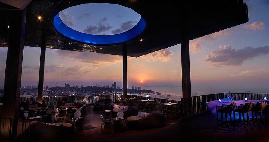 Horizon Rooftop Restaurant and Bar at Hilton Pattaya