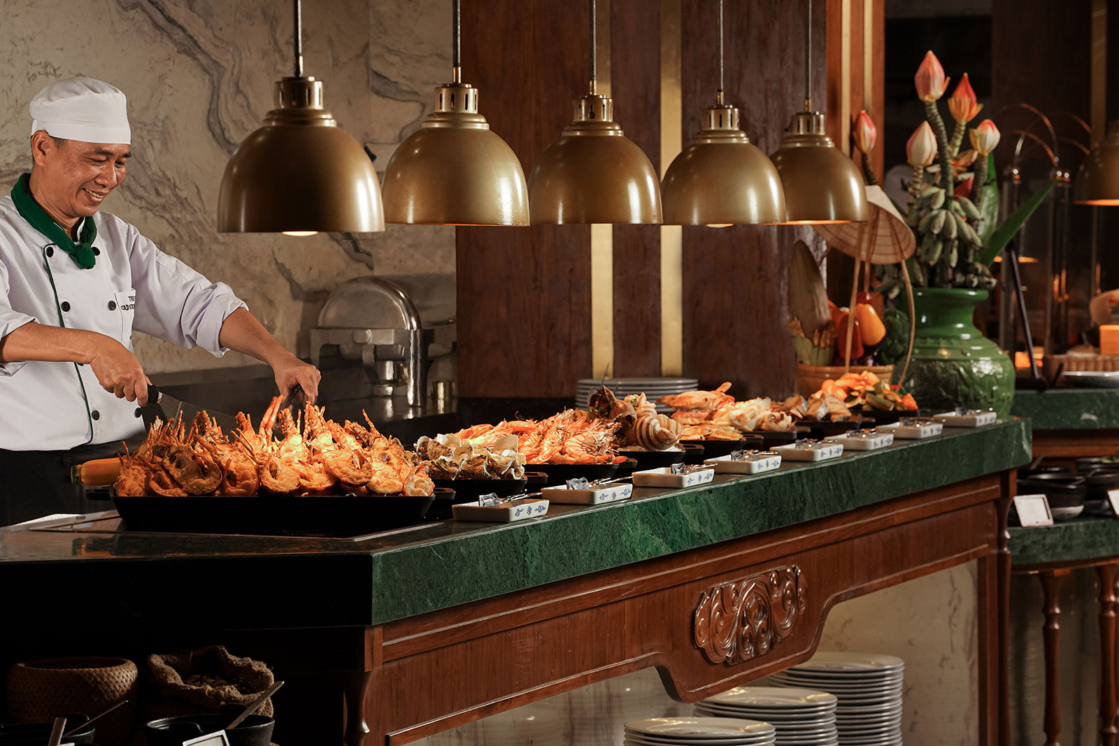 Da Nang: Furama Resort Danang Dinner Buffet Discount Reservation