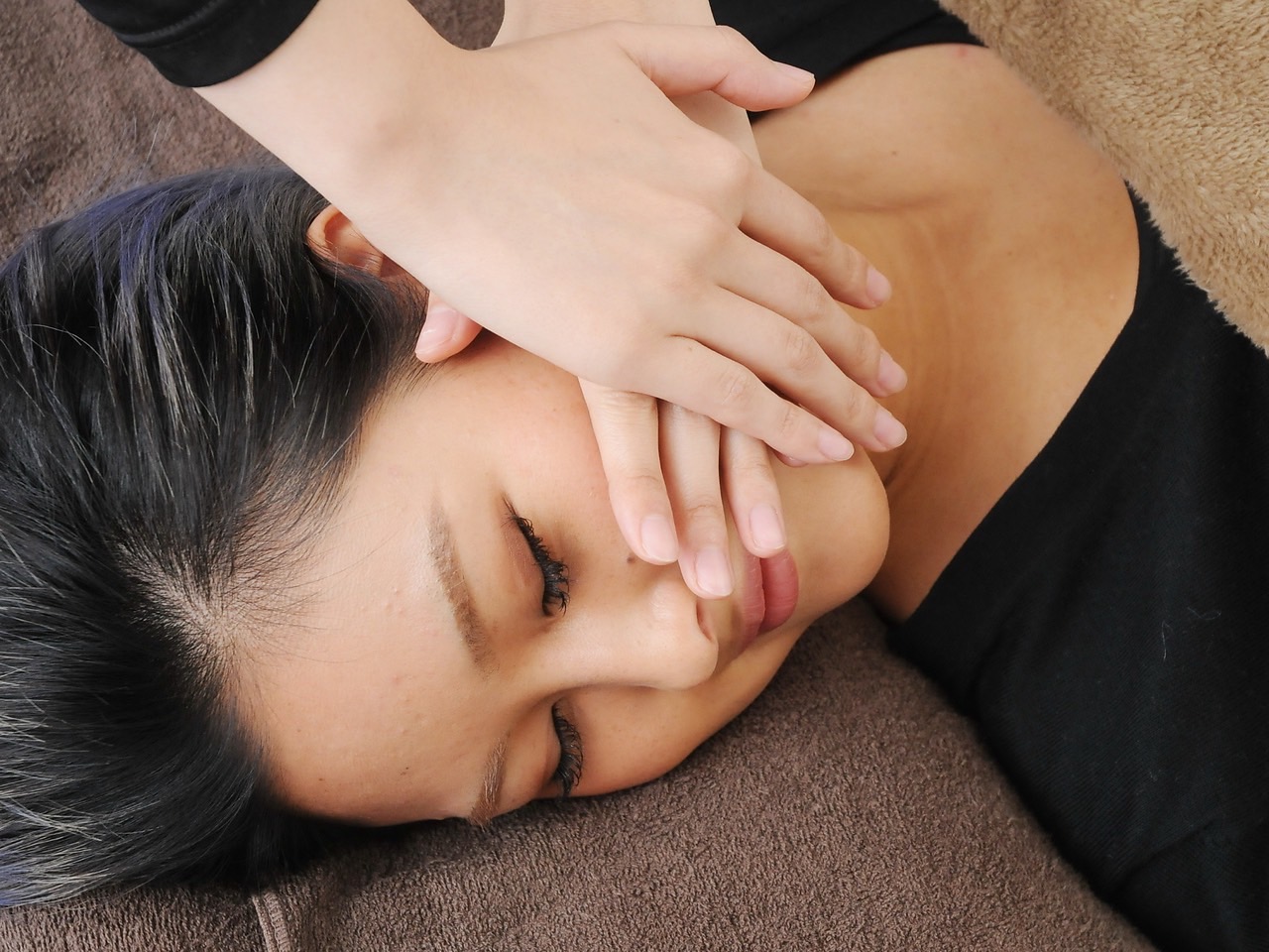 도쿄 아이살롱 아모르 요요기