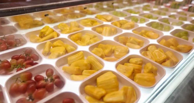 대련 럭셔리 사우나 (과일 & 음료 무제한)