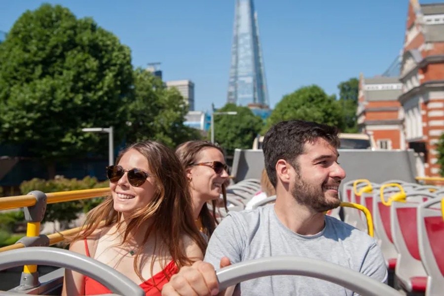London: TOOTBUS Attractions Tour Bus + Thames River Cruise