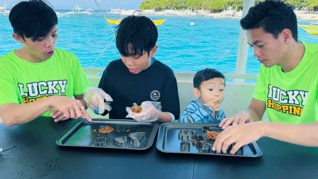 보홀 럭키호핑 발리카삭 돌핀 & 거북이 스노클링 투어