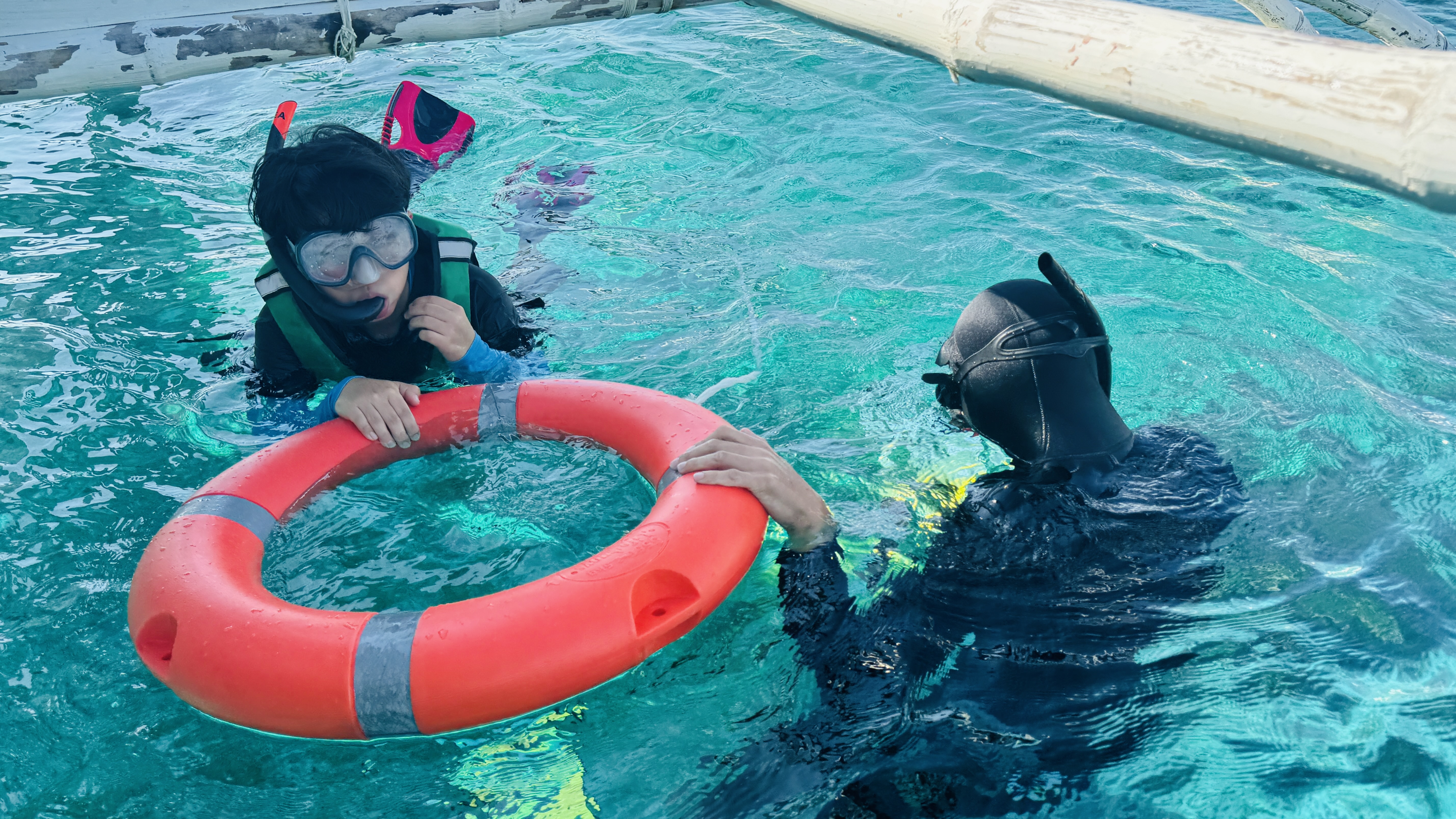 보홀 럭키호핑 발리카삭 돌핀 & 거북이 스노클링 투어