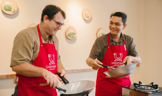 Bangkok Udomsuk Thai Cooking Class