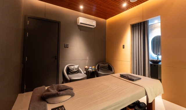 푸꾸옥 선셋타운 프리미엄 블랙 스파