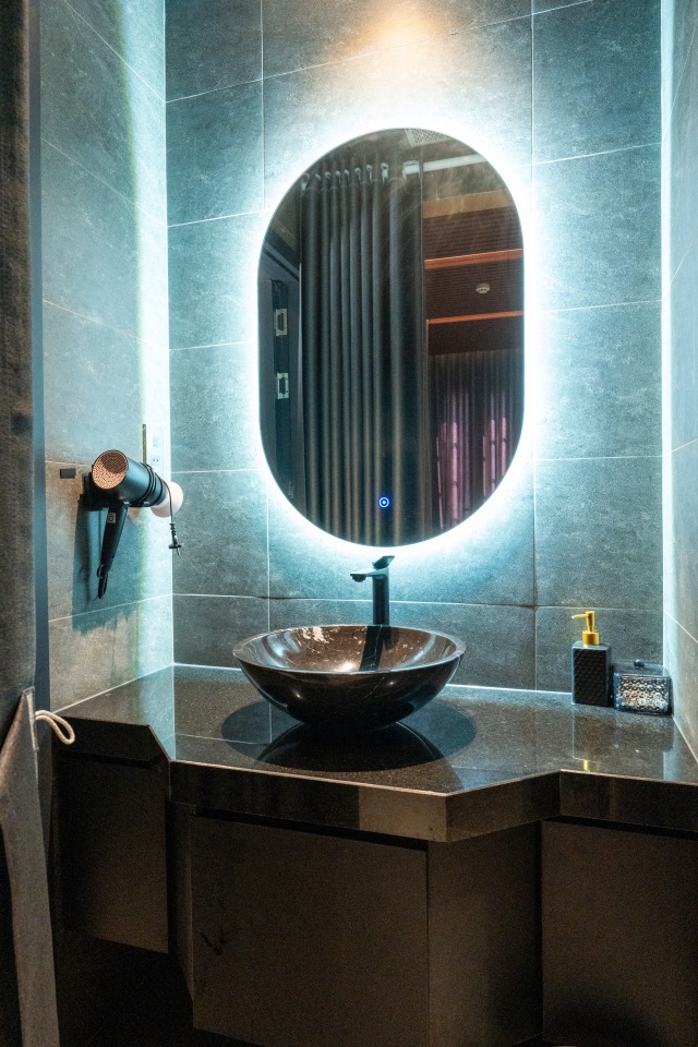 푸꾸옥 선셋타운 프리미엄 블랙 스파