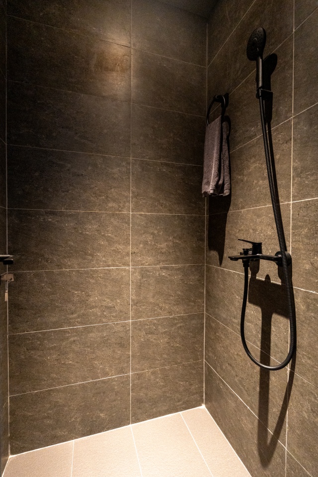 푸꾸옥 선셋타운 프리미엄 블랙 스파