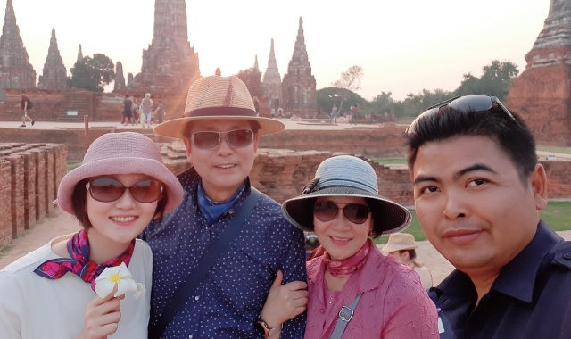 방콕 한국어 가이드 + 차량 단독 투어 (10시간)