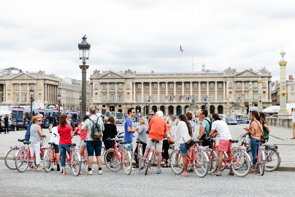 자전거를 타고 만나는 파리 하이라이트 투어 (WAUG Eclusive)