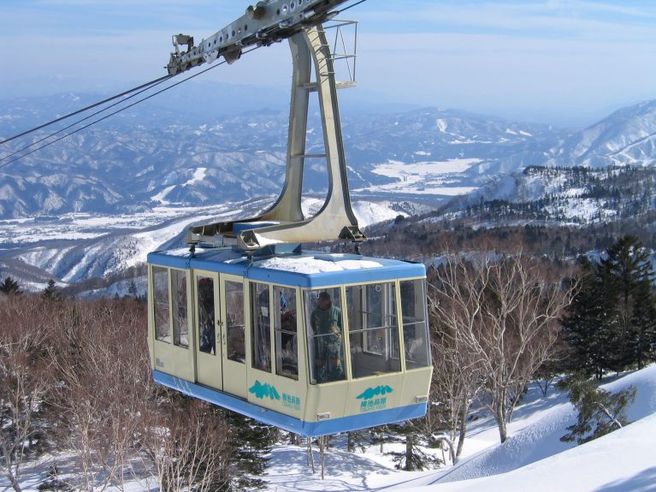 나가노 하쿠바 츠가이케 고원 스키장 리프트권 + 장비 렌탈