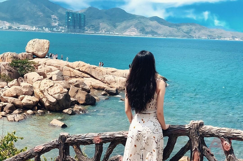 Nha Trang: Half-Day City Tour (National Oceanographic Museum, Nha Trang Cathedral, Hon Chong Promontory, Po Nagar Cham T