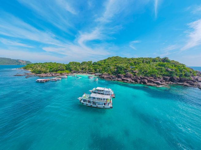 Phu Quoc Cable Car & 3 Islands Snorkeling Hopping Tour (WAUG Exclusive)