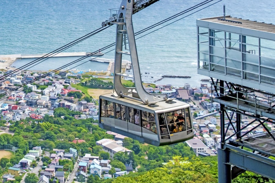 Hakodate Port & Mount Hakodate Ropeway Tour
