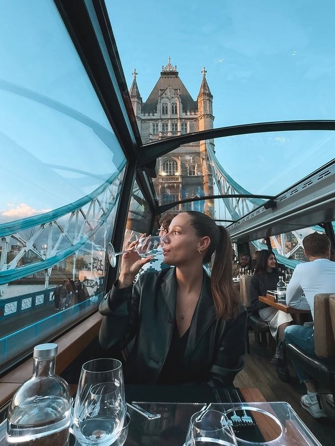 バストロノーム ロンドン バス レストラン ディナーコース