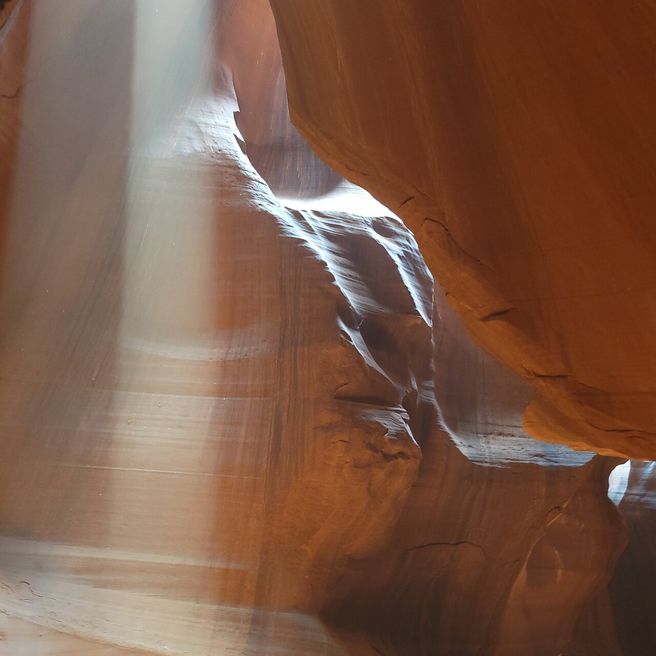 Las Vegas: Upper Antelope Canyon Prime Time Tour (WAUG Exclusive)