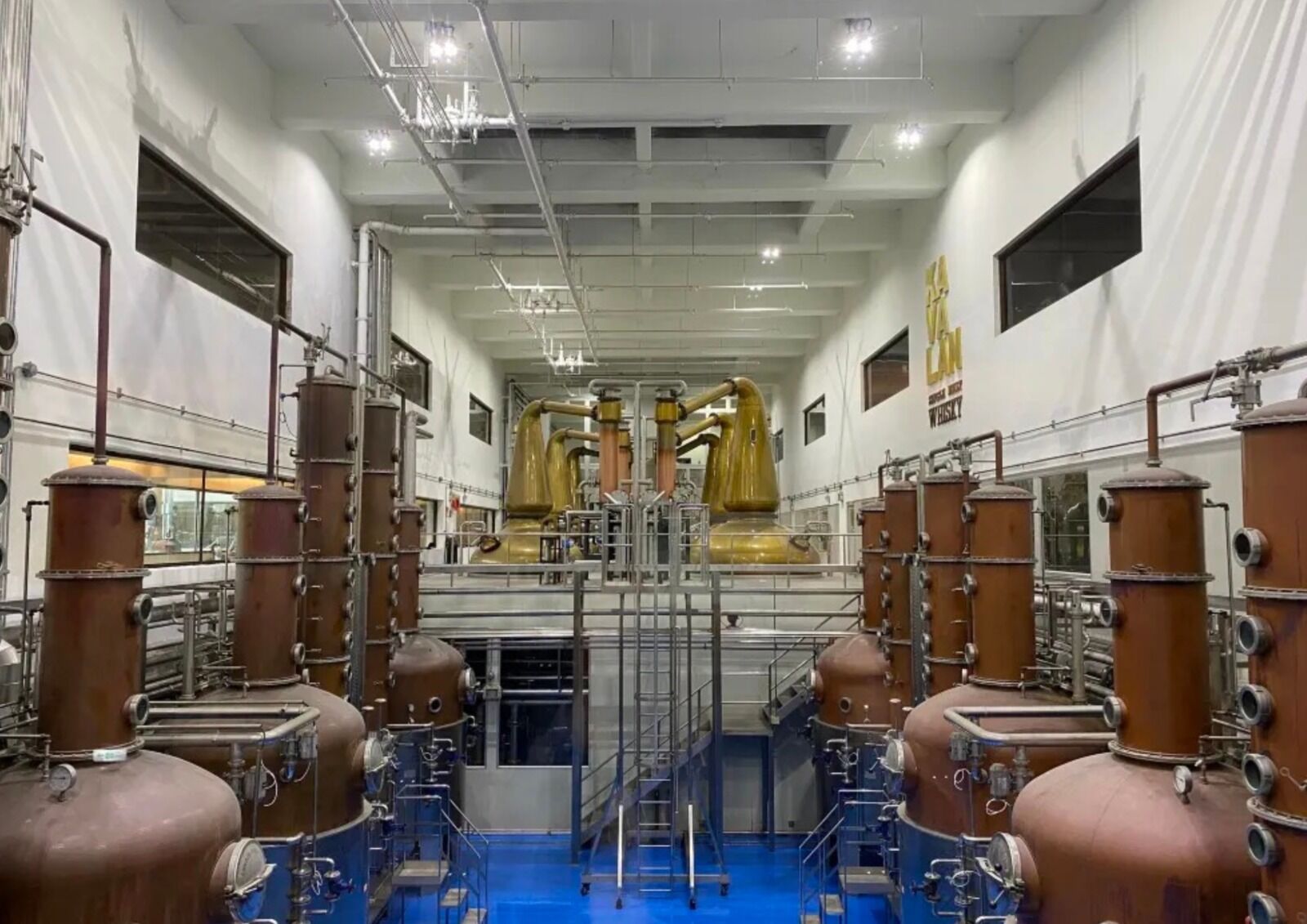 宜蘭·炭酸冷泉カバラン ウイスキー蒸留所·海岸線 日帰りツアー (台北発)