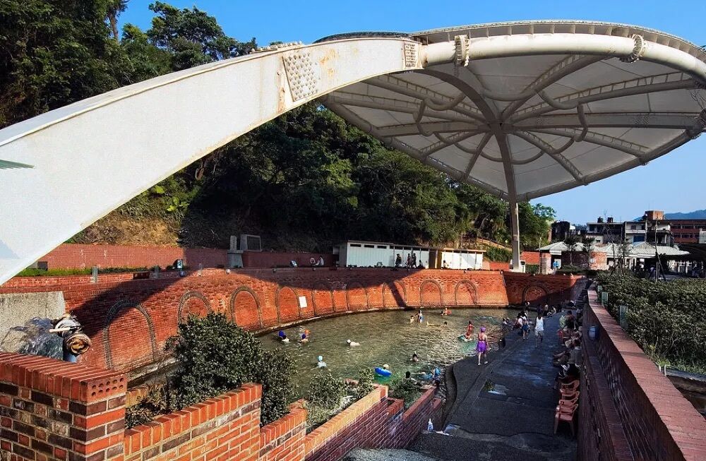 宜蘭·炭酸冷泉カバラン ウイスキー蒸留所·海岸線 日帰りツアー (台北発)