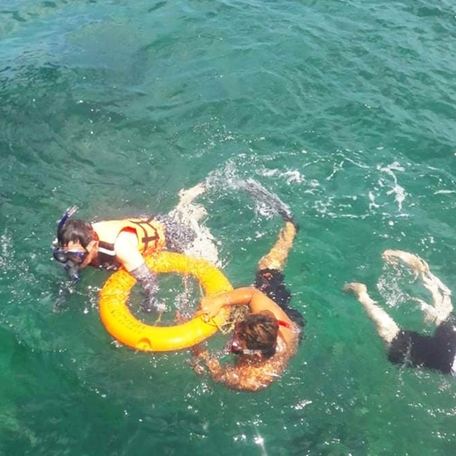 마닐라 마따붕카이 바탕가스 호핑 투어 (스노클링 / 바나나보트 / 씨푸드 BBQ)