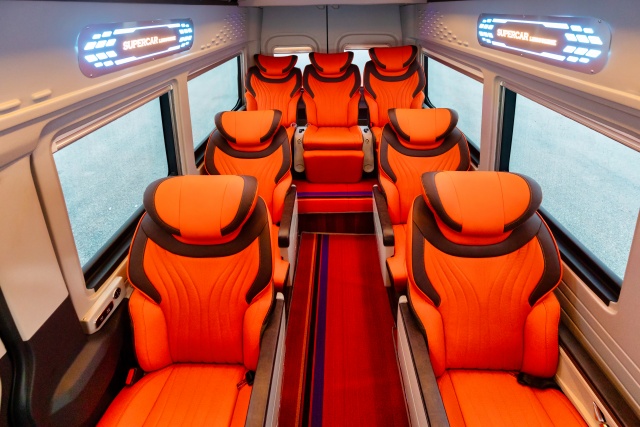 [피크타임] 푸꾸옥 럭셔리 VIP 패밀리카 10인승 프라이빗 리무진 렌트카 (카시트 가능)