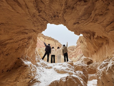 [밝은미래] [5박6일] 몽골의 스노우 왕국 고비 투어 (고비+ 테를지)