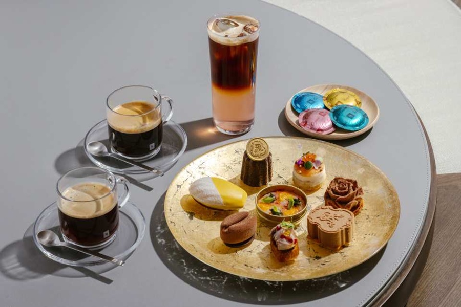 The St. Regis Hong Kong, The Drawing Room Afternoon Tea Set