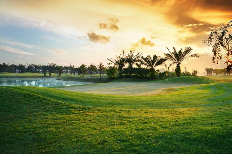 치앙마이 노스힐 골프 클럽 - 18홀 그린피 + 카트피 + 캐디피