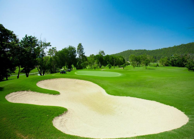 치앙마이 알파인 골프 리조트 - 18홀 그린피 + 카트피 + 캐디피