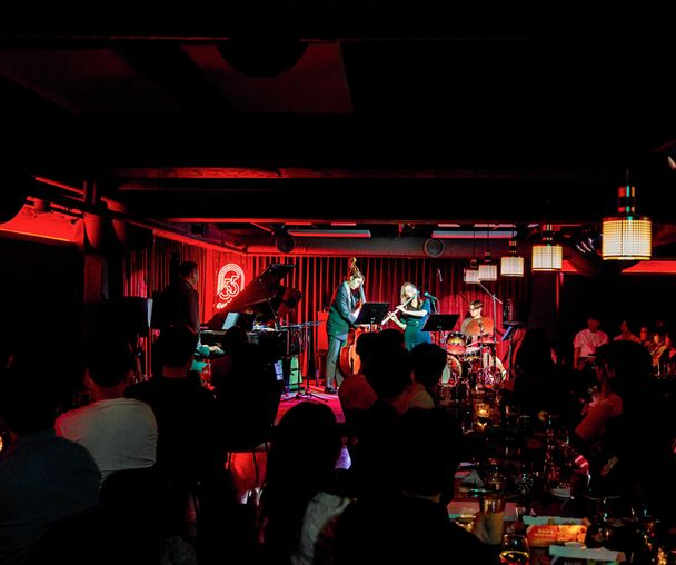 activity_detail_image