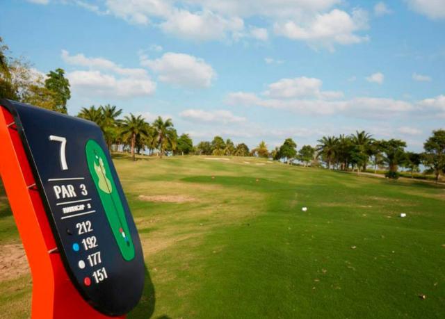 파타야 컨트리 클럽 - 18홀 그린피 + 카트피 + 캐디피