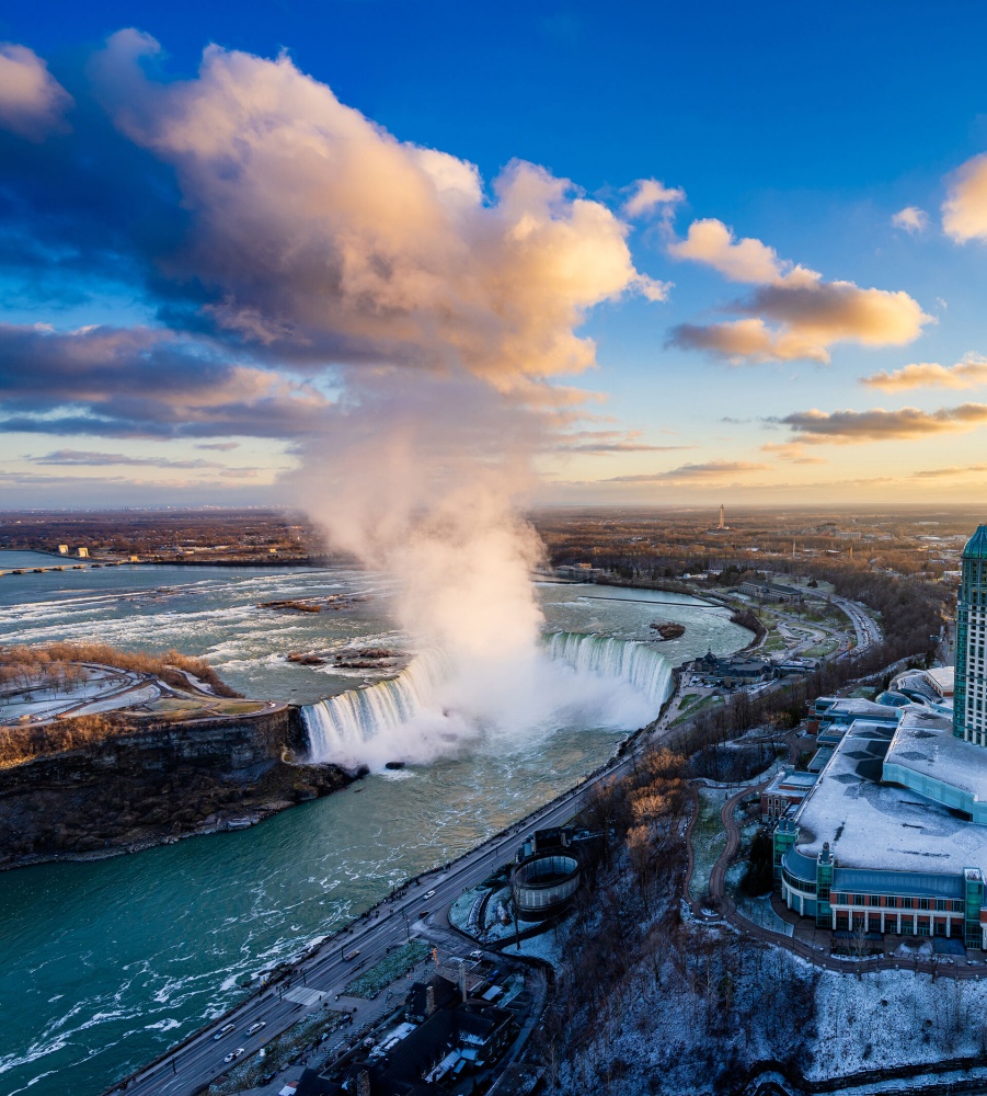[제이지투어] 겨울 캐나다 나이아가라 당일 버스 투어 (뉴욕출발 / 스카이론타워 식사 포함)