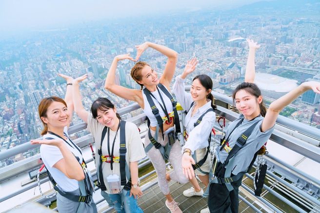 Taipei 101 Tower Skyline 460 Observatory E-Ticket