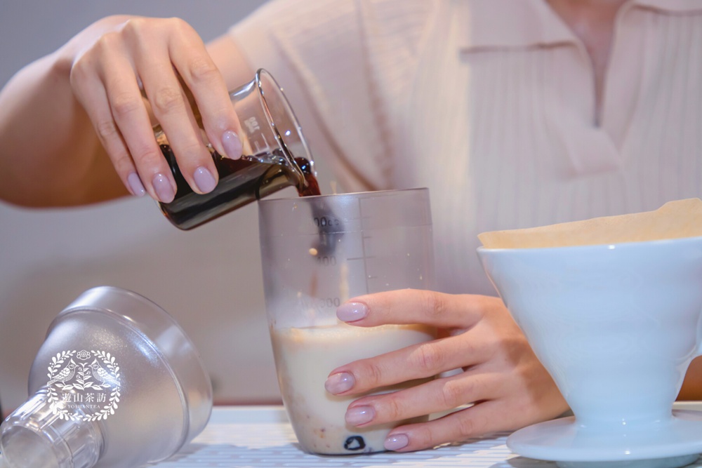 台北 邀山茶坊 台湾バブルティーDIY体験