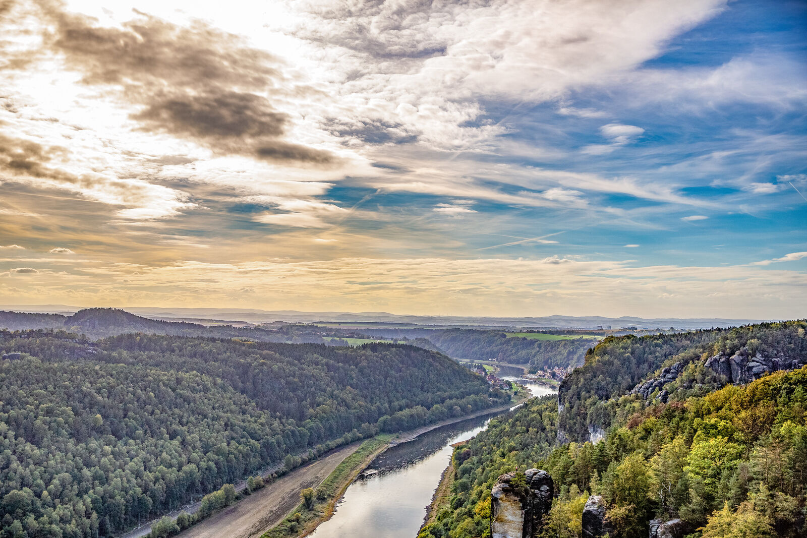 activity_detail_image