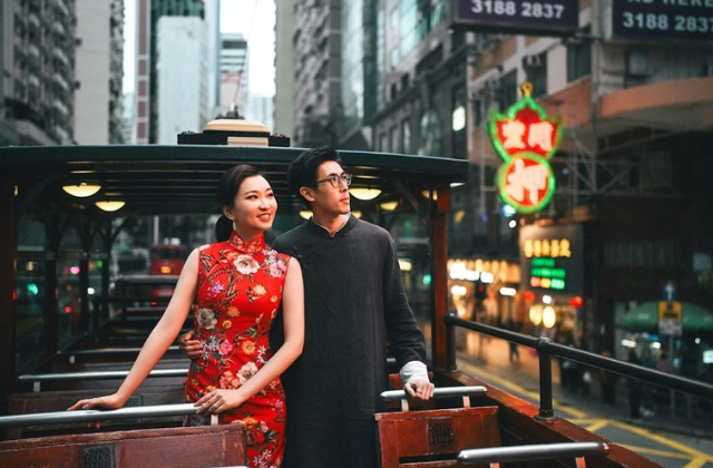 香港チパオ体験＆トラムトラムオラミックツアー（無料トラム2日券を含む）