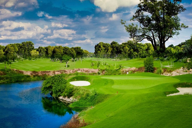 나트랑 다이아몬드 베이 골프장 - 18홀 그린피 + 카트피 + 캐디피